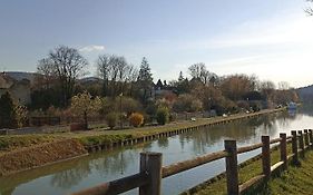 Gite Le 16, Sous Les Tremieres
