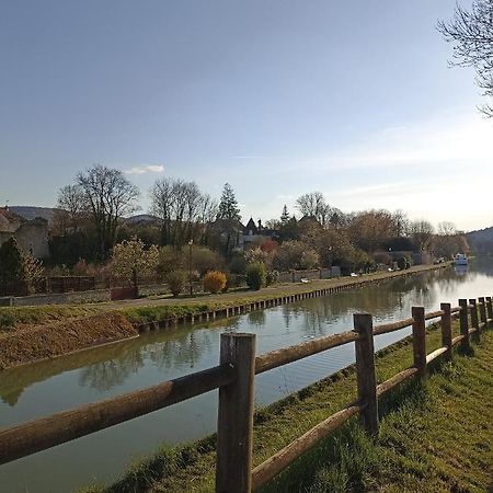 Gite Le 16, Sous Les Tremieres Fleurey-sur-Ouche Buitenkant foto